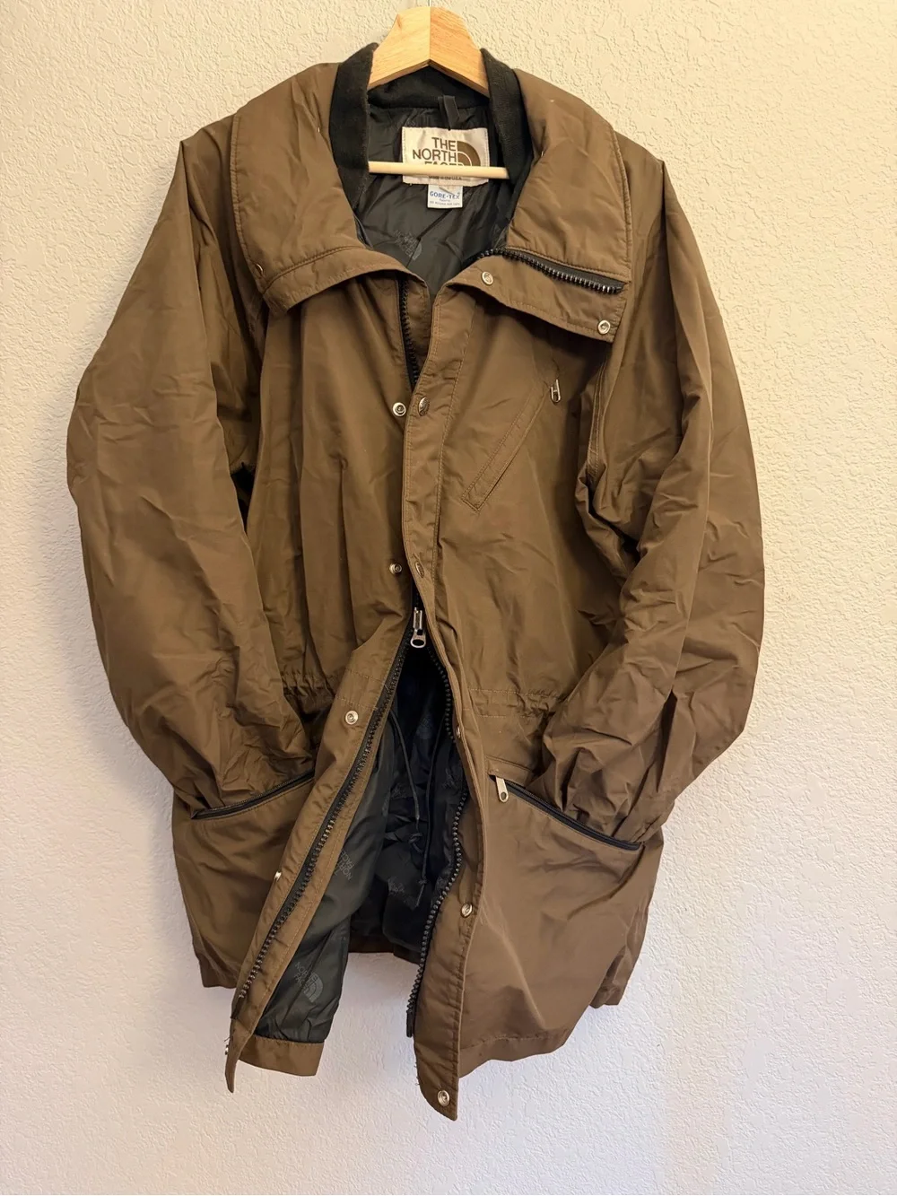 The North Face Olive Brown Men's Raincoat